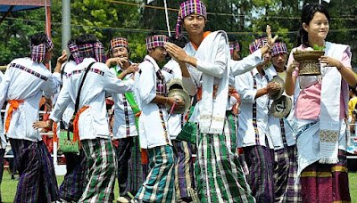টাইফাকে জনগোষ্ঠীয় লোকসকলৰ বিষয়ে - Historical Significance of Tai Phase Tribe in Assam in Assamese Tai Phake Tribe in Assam - ইতিহাসৰ পাতত টাইফাকে জনগোষ্ঠী
